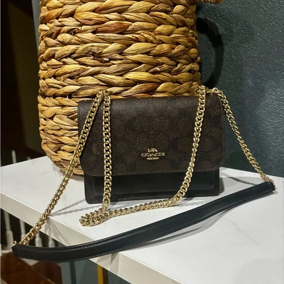 Mini Coach Klare - Picture 1 of 6